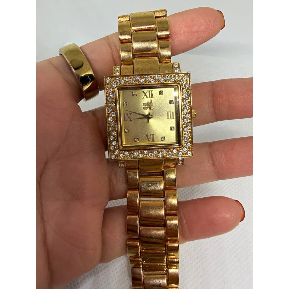 Women’s Gold Tone Crystal Accent Square Watch – Working Quartz Bracelet Watch